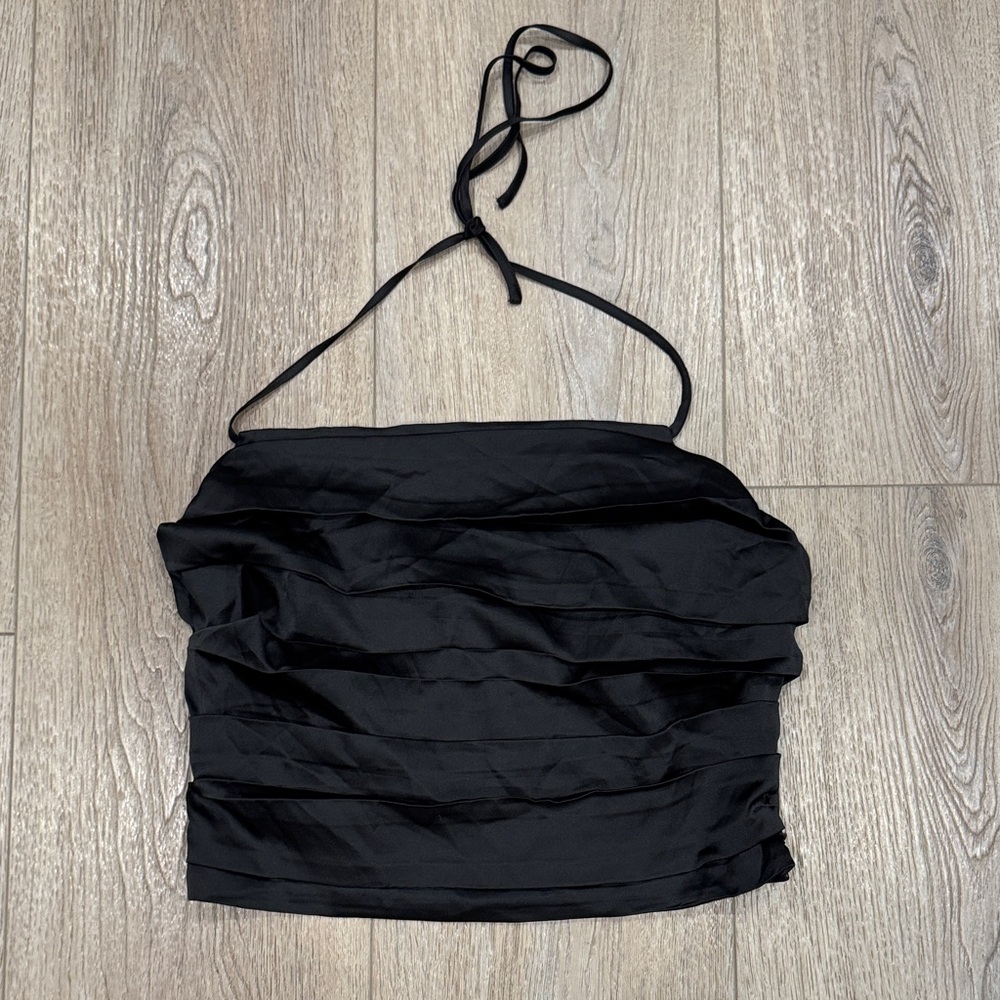 Astr Elegant Black crop top